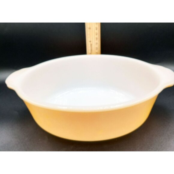 Anchor Hocking Fire King 1.5 Qt Oval Casserole Dish Vintage 467 Ovenware Orange - Picture 3 of 16